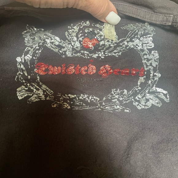 COPY - TWISTED HEART SWEAT OUTFIT - Picture 3 of 11